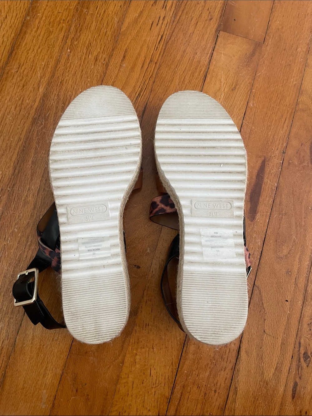Nine West Brown Leopard and Gold Strap Sandals 8 1/2 - Picture 4 of 5